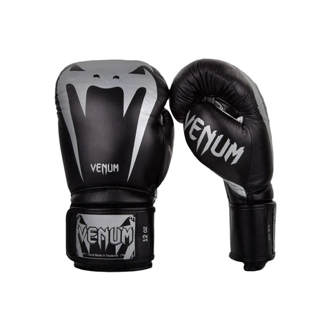 Boxing Gloves Venum Giant 3.0 - Nappa Leather Black/Silver