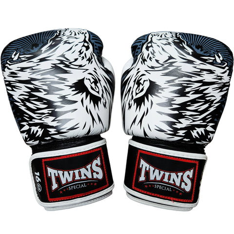 Boxing Gloves Twins Special FBGV-50 Wolf White Fancy Muay Thai Style