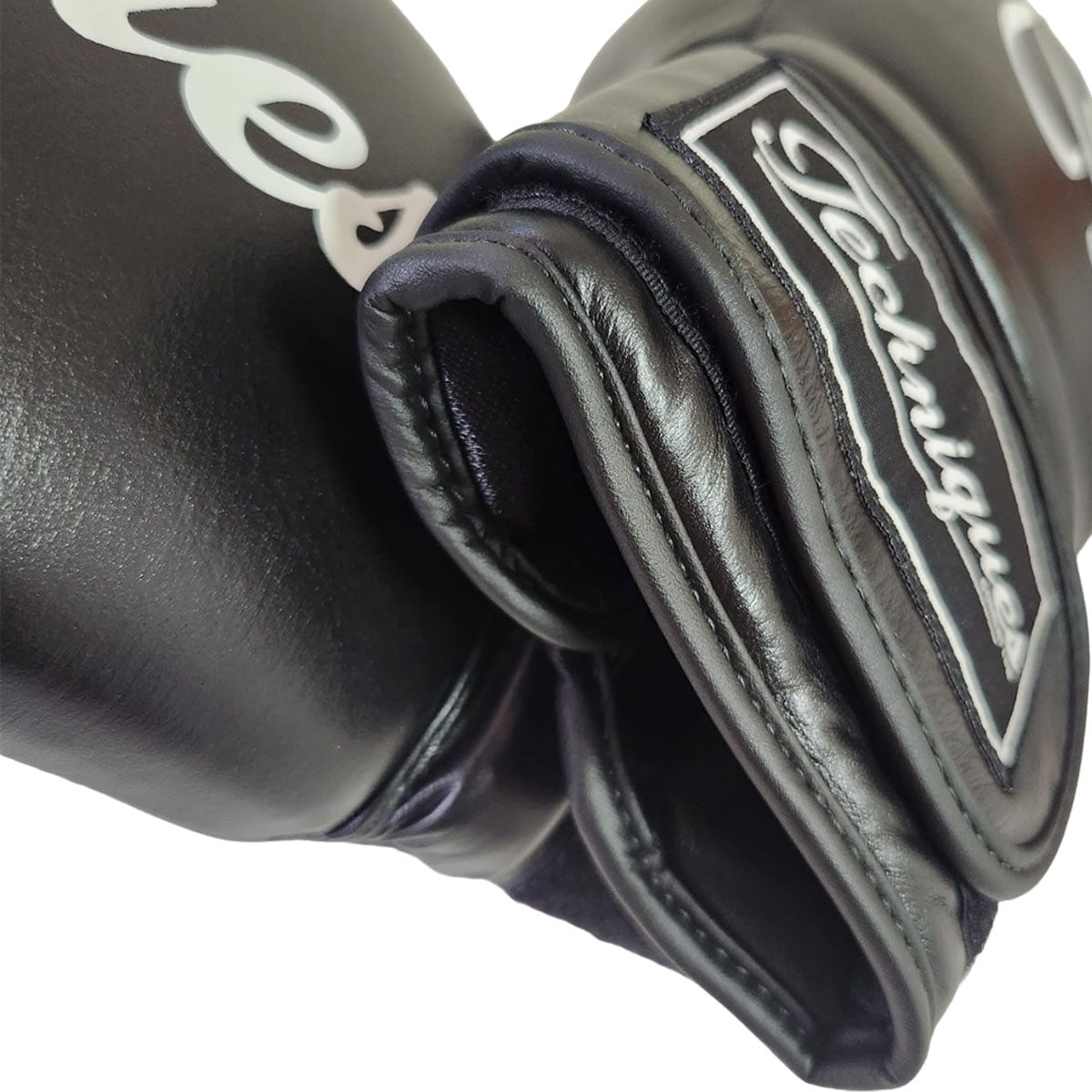 Boxing Gloves Akala Black Techniques Canada Black